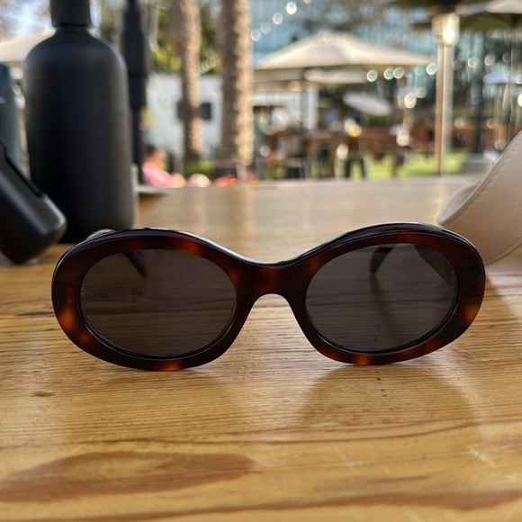 Celine
Triomphe Logo Oval Acetate Sunglasses - Picture 6 of 7